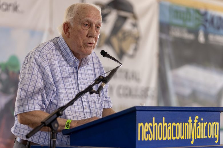 The key to Jim Kitchens’ reelection to the Mississippi Supreme Court Kamala Harris voters