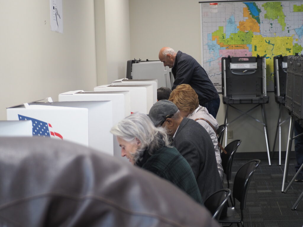 Polk County ballots with amendment spelling error remain valid