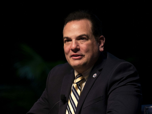 Nicholas Scutari’s first year as Senate president gets bipartisan high marks