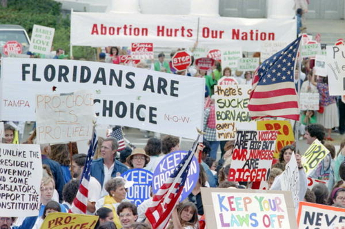 Florida Constitution shields abortion rights â but might not for much longer FL six-week abortion bill up for hearing Thursday; advocates face toughest protest rules in decades