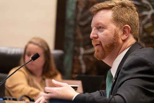 Nebraska lawmaker proposes mandated notices before automatic subscription renewals Nebraska lawmaker proposes mandated notices before automatic subscription renewals