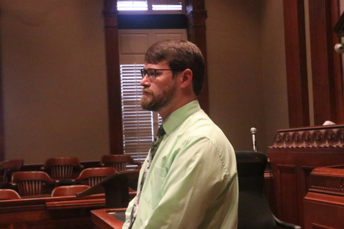 In Alabama veterans courts, a focus on rehabilitation, not punishment Daniel Sheppard, the veterans service coordinator for Calhoun and Cleburne counties listens to a program participant speak during court. He coordinates the treatment program for veterans.