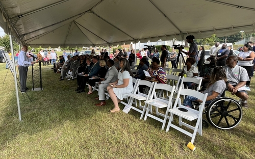 State officials dig in to launch center for Georgians with disabilities who are in crisis State officials dig in to launch center for Georgians with disabilities who are in crisis