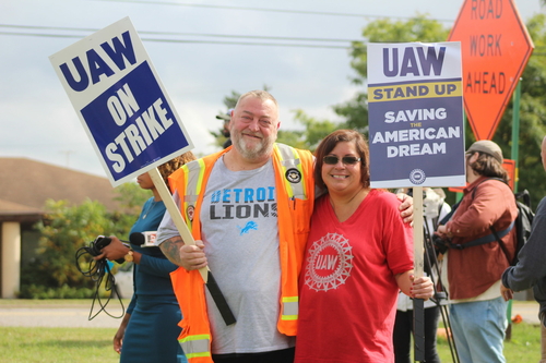 Five hours of sleep, not enough money for food: GM Lansing Delta Twp. facility workers talk strike Five hours of sleep, not enough money for food: GM Lansing Delta Twp. facility workers talk strike