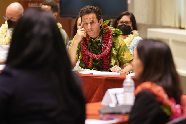 U.S. Sen. Brian Schatz is trying to negotiate a deal that could bring millions of dollars into the Aloha State for Native Hawaiian housing. Cory Lum/Civil Beat/2022