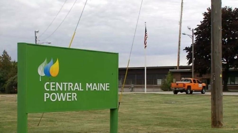 Effort to thwart consumer-owned utility squeaks through signature approval process Effort to thwart consumer-owned utility squeaks through signature approval process