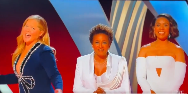 Oscars broadcast mocks FL’s ‘Don’t Say Gay’ legislation; DeSantis aide lashes back Oscars broadcast mocks FL’s ‘Don’t Say Gay’ legislation; DeSantis aide lashes back