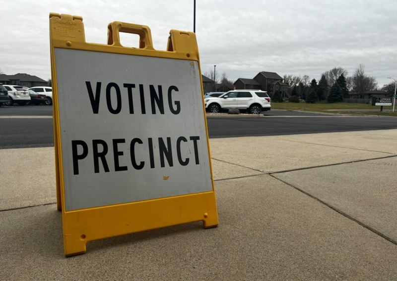 ‘Future’ of voting unrealized: Few counties adopt vote centers and e-poll books ‘Future’ of voting unrealized: Few counties adopt vote centers and e-poll books
