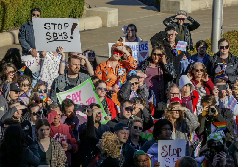 Bill that initially targeted drag shows becomes Arkansas law Bill that initially targeted drag shows becomes Arkansas law