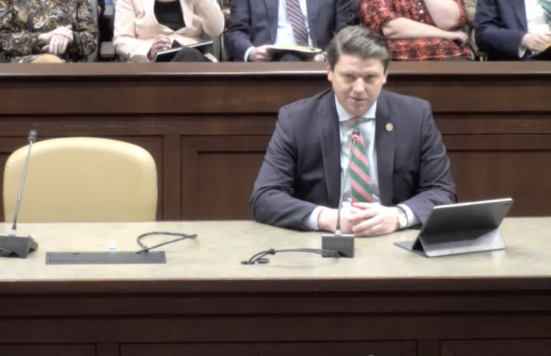 Short-term rental bill rejected by House panel Short-term rental bill rejected by House panel