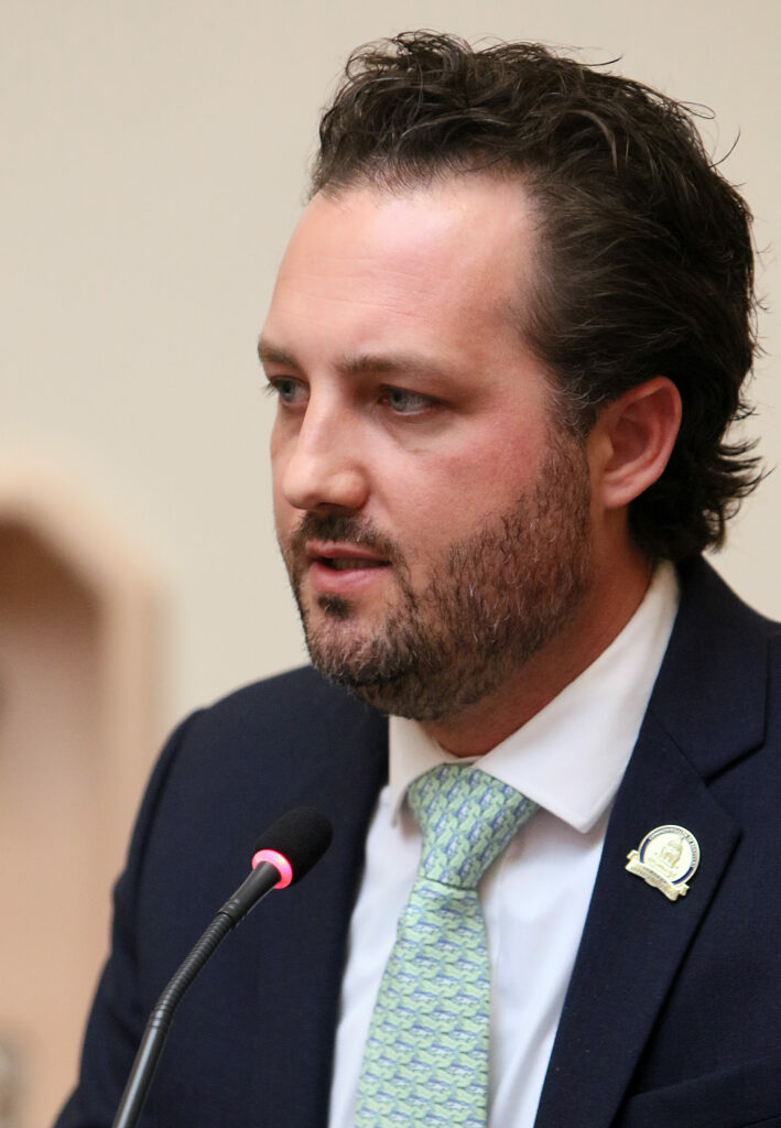 Kentucky Education Association cries foul as legislature blocks payroll deductions for its dues Kentucky Education Association cries foul as legislature blocks payroll deductions for its dues