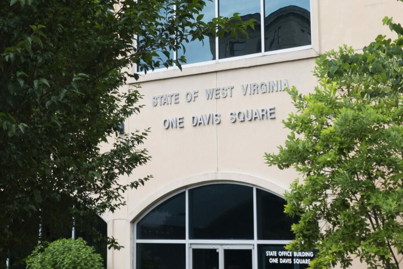 Federal shutdown wouldn’t affect DHHR services, including food assistance, in October Federal shutdown wouldn’t affect DHHR services, including food assistance, in October