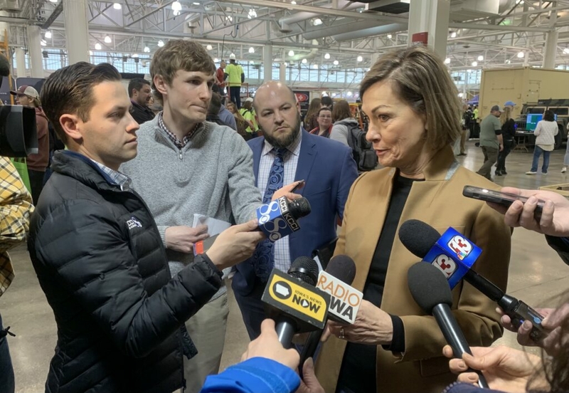 Governor says she plans to sign ban on gender-affirming procedures for minors Governor says she plans to sign ban on gender-affirming procedures for minors