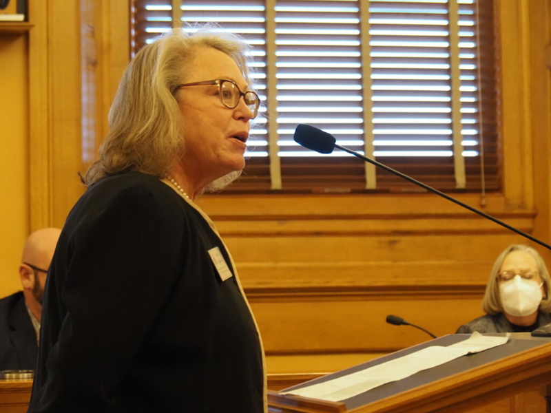 Kansas nursing homes try to ‘pick up the pieces’ in aftermath of pandemic, inflation costs Kansas nursing homes try to ‘pick up the pieces’ in aftermath of pandemic, inflation costs