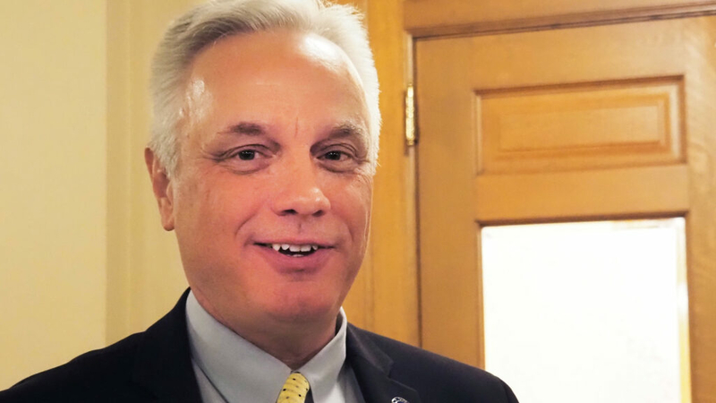 Medical experts question Kansas lawmaker’s anti-abortion testimony for ‘born alive’ law Medical experts question Kansas lawmaker’s anti-abortion testimony for ‘born alive’ law