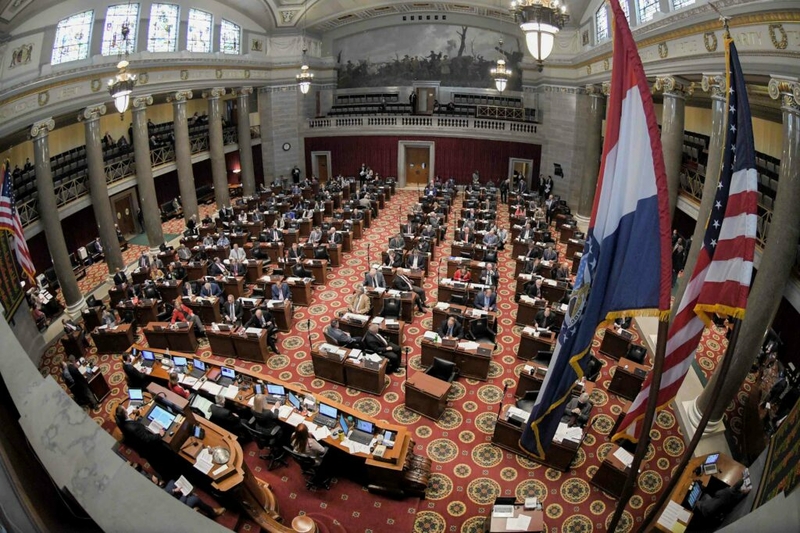 Missouri House blocks effort to limit access to out-of-state abortions Missouri House blocks effort to limit access to out-of-state abortions