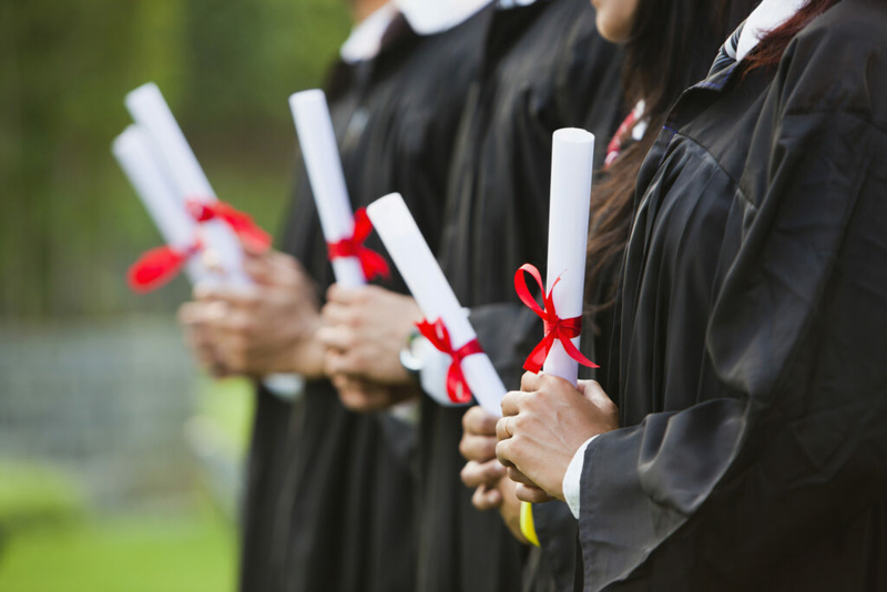 Bill would require schools to let students use preferred names on diplomas Bill would require schools to let students use preferred names on diplomas