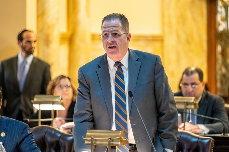 As judicial vacancies climb, Senate panel OKs four nominees to the bench As judicial vacancies climb, Senate panel OKs four nominees to the bench