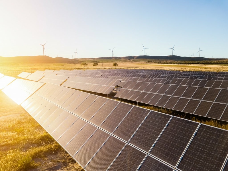 Overcoming polarization toward a win/win in the unnecessary âbattleâ over Ohio solar and wind Overcoming polarization toward a win/win in the unnecessary âbattleâ over Ohio solar and wind