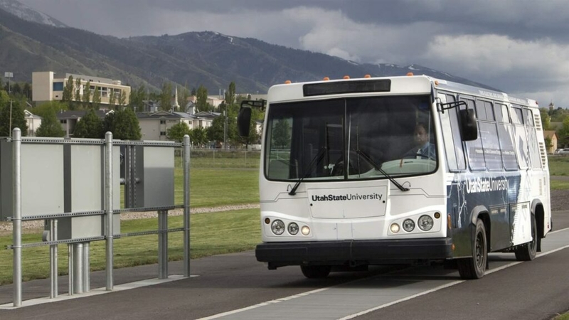 States test an electrifying idea: Roads that can recharge your EV States test an electrifying idea: Roads that can recharge your EV