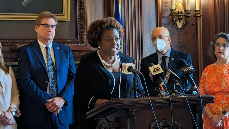 Senate passes public safety bills, confirms Evers’ nominations and retains conversion therapy Senate passes public safety bills, confirms Evers’ nominations and retains conversion therapy