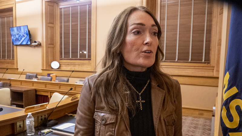 Statehouse scraps: Secrecy shrouds semiconductor deal, counting a community, silver screen plans Rep. Kristey Williams