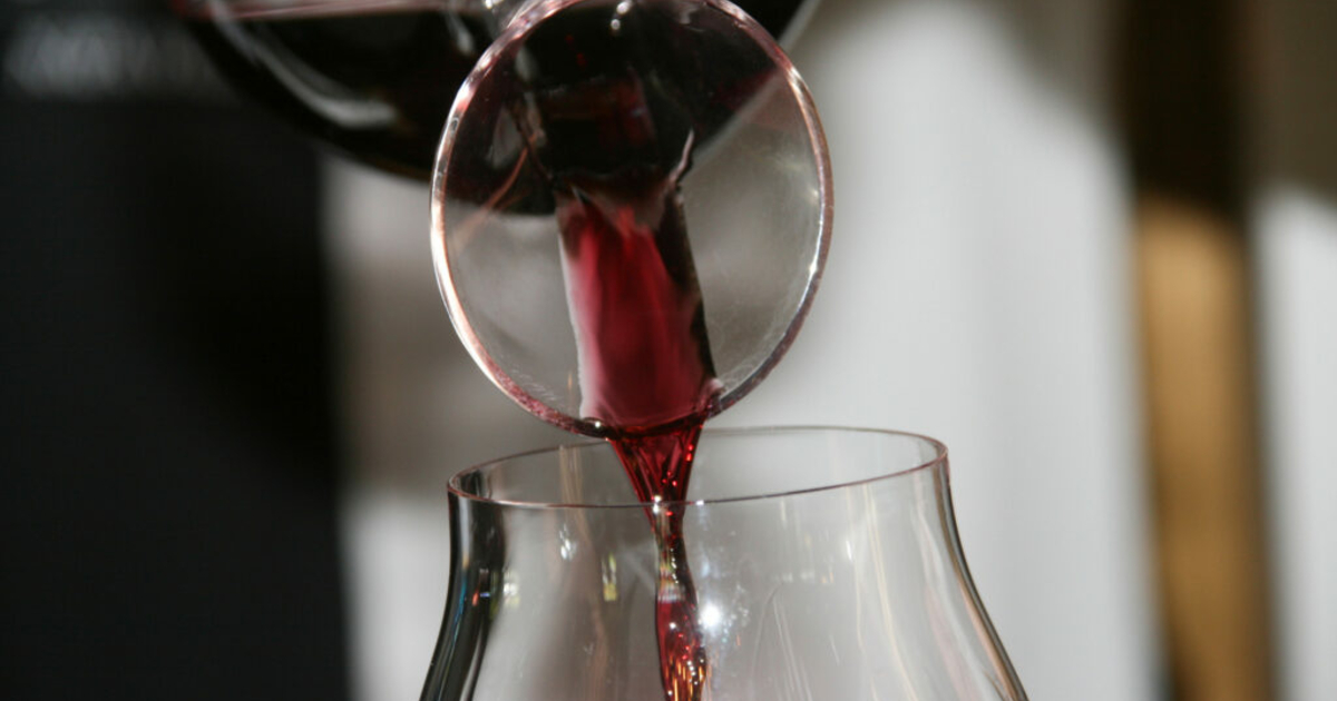 Kentucky small farm wineries seek to selfdistribute more product