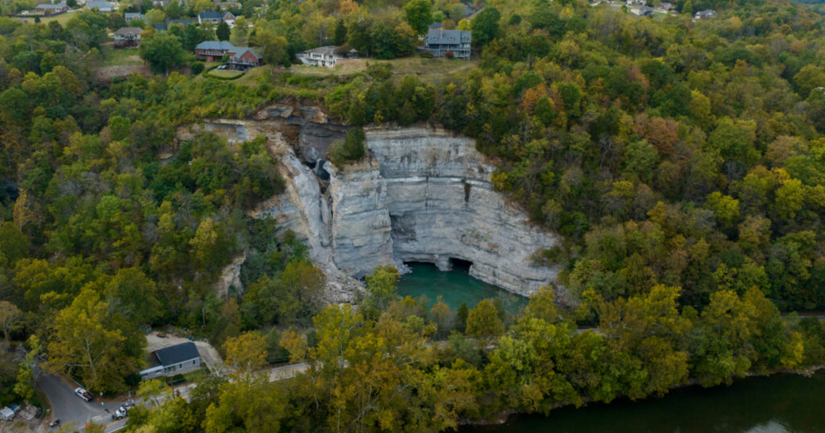 Rock slide at abandoned quarry in Frankfort closes road News From The