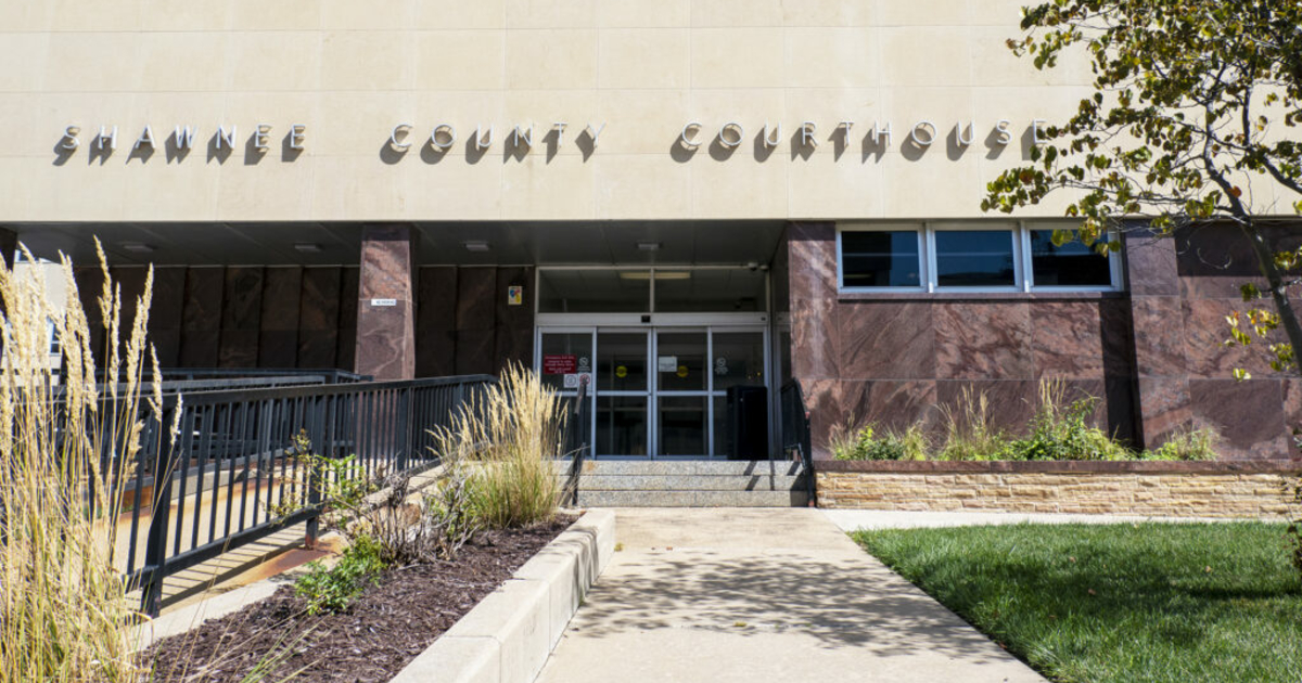 Kansas judge affirms restraining order stopping issuance of driver’s