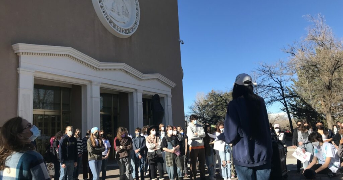 Advocates of teaching ‘yes means yes’ in NM public schools gain